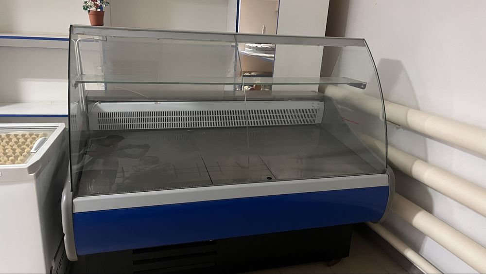 Витрина для магазина