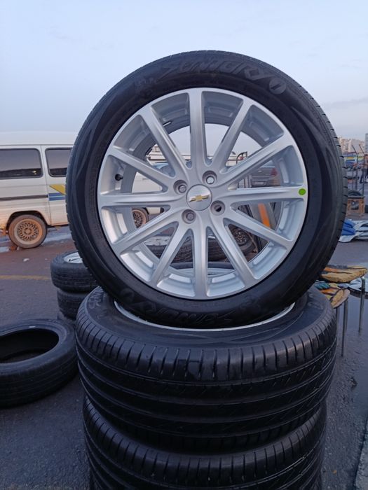 Cobalt 17. Saka diska balon.