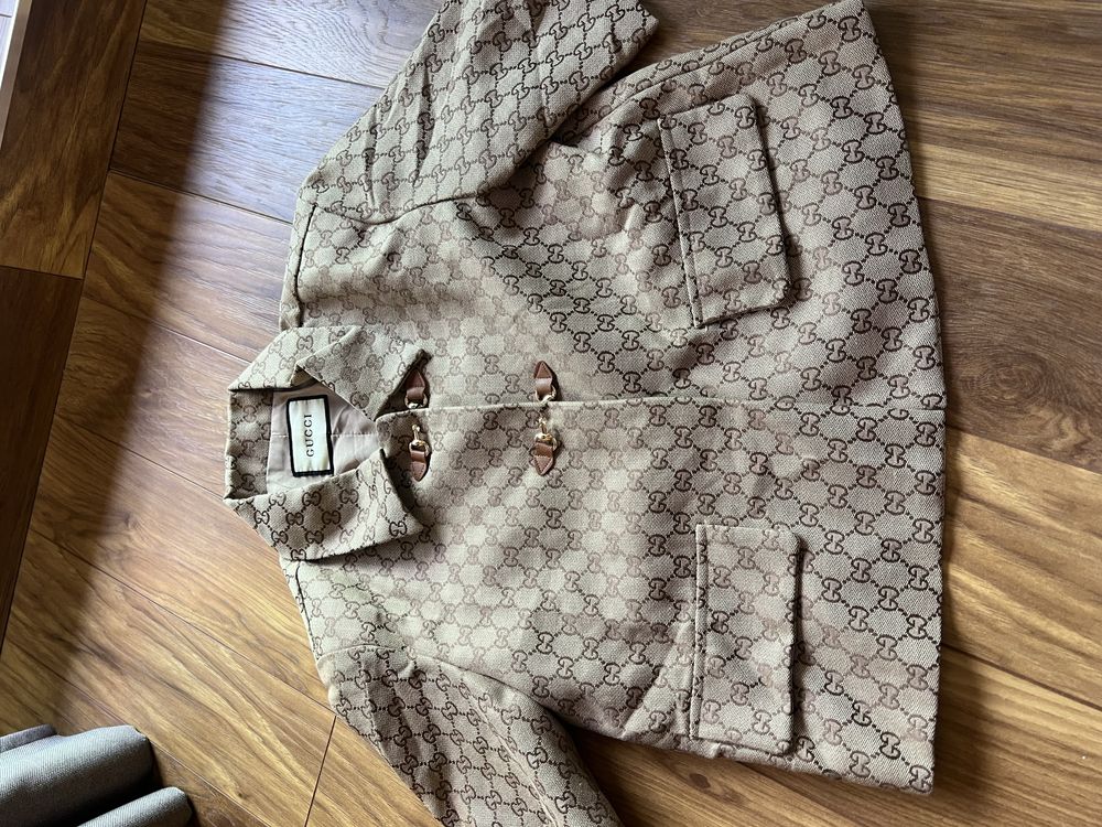 Сет Gucci.