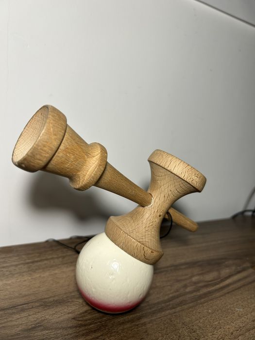 kendama Eclipse Yumu