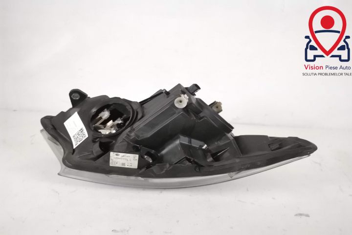 Ляв фар стъкло / Lqv far styklo Мерцедес-Бенц Вито Виано В-Клас / Merc