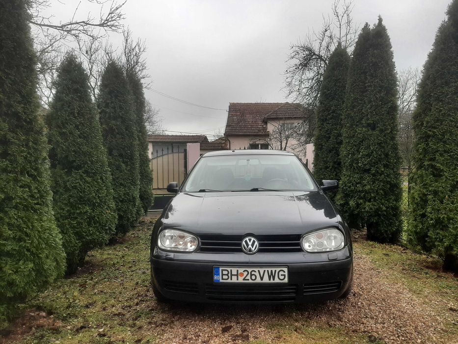 VW Golf 4 2002 • 1.4 benzina • 245.000 km