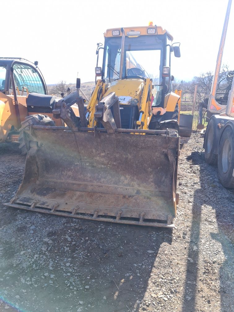 Buldoexcavator jcb 3cx