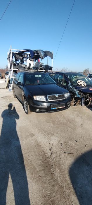 Dezmembrez Skoda Fabia benzina 1.4