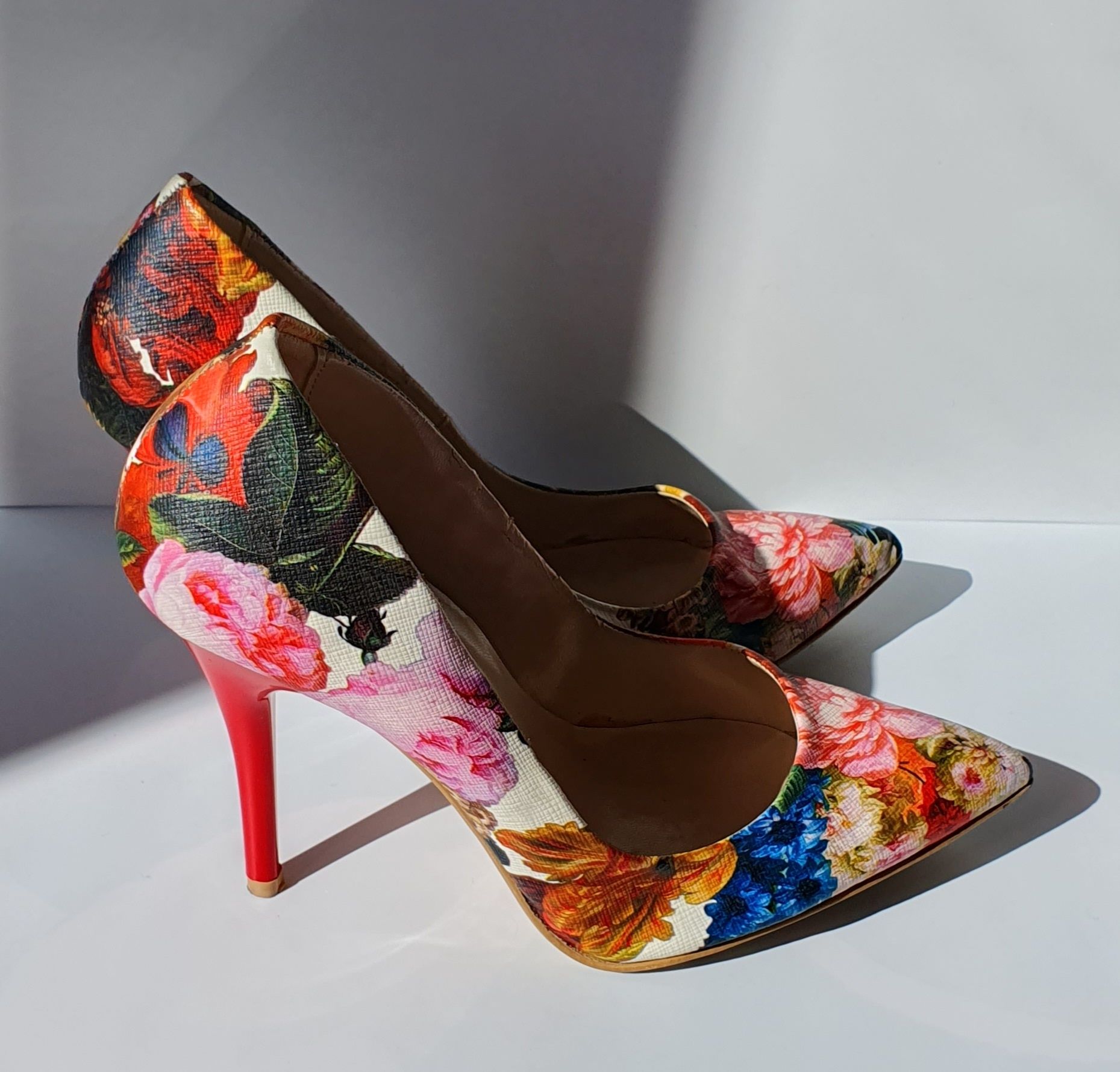 Pantofi stiletto floral