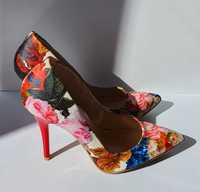 Pantofi stiletto floral