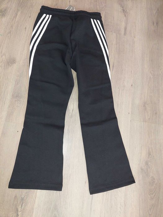 Adidas спортно долнище клин