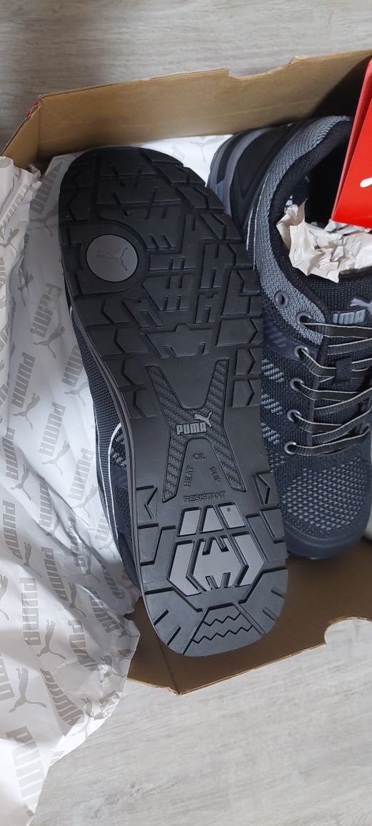 Ниски работни обувки с бомбе Puma ELEVATE Low S1P Ч размер 41