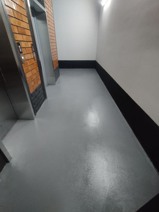 Краска серая Bands для бетонных полов