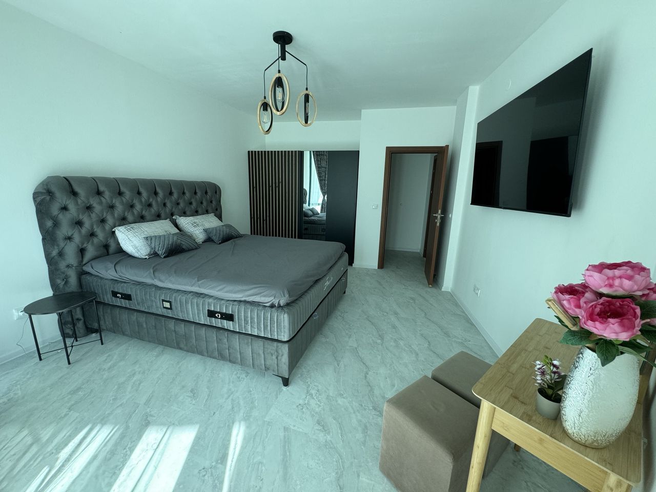 Продава се Двустаен апартамент в София, Орландовци - 90 кв.м за 1334 €/кв.м - Снимка #3