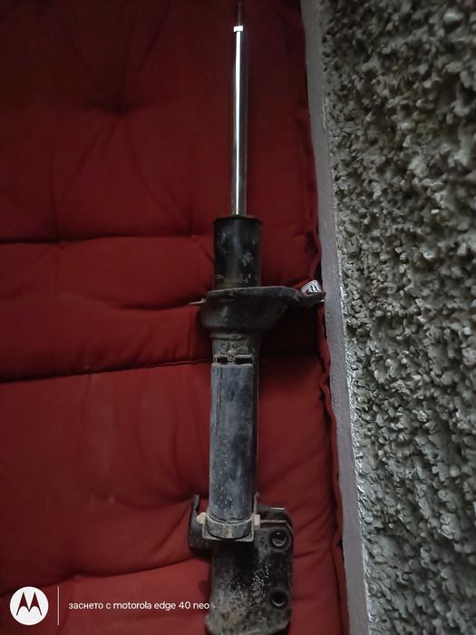 Амортисьор 1 бр.за subaru Forestar заден