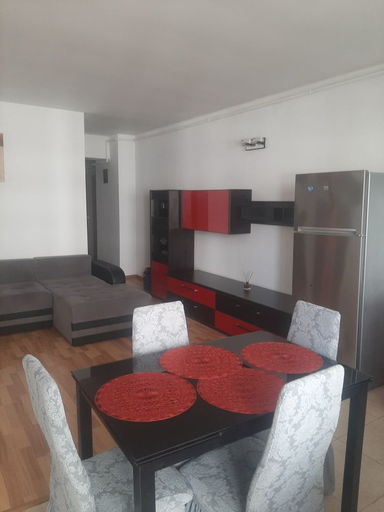 Apartament de închiriat 3 camere