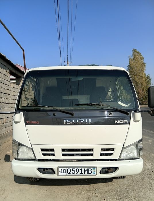 СРОЧНО ПРОДАЁТСЯ !!! Продаётся  заводской самосвал ИСУЗУ NQR (газ)/Sam