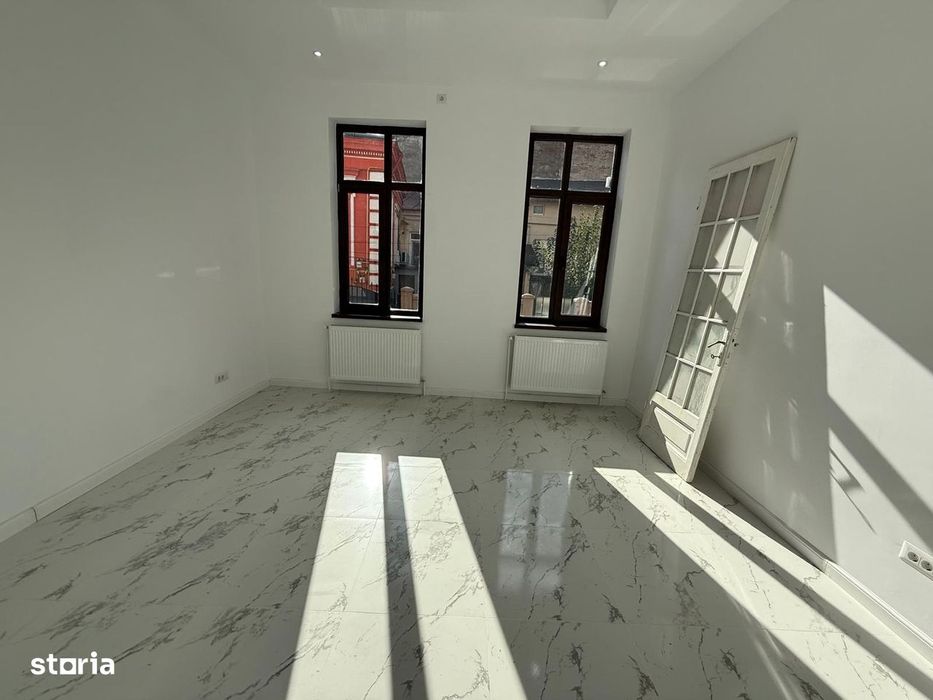 Unirii - Palatul Parlamentului - Manastirea Antim-