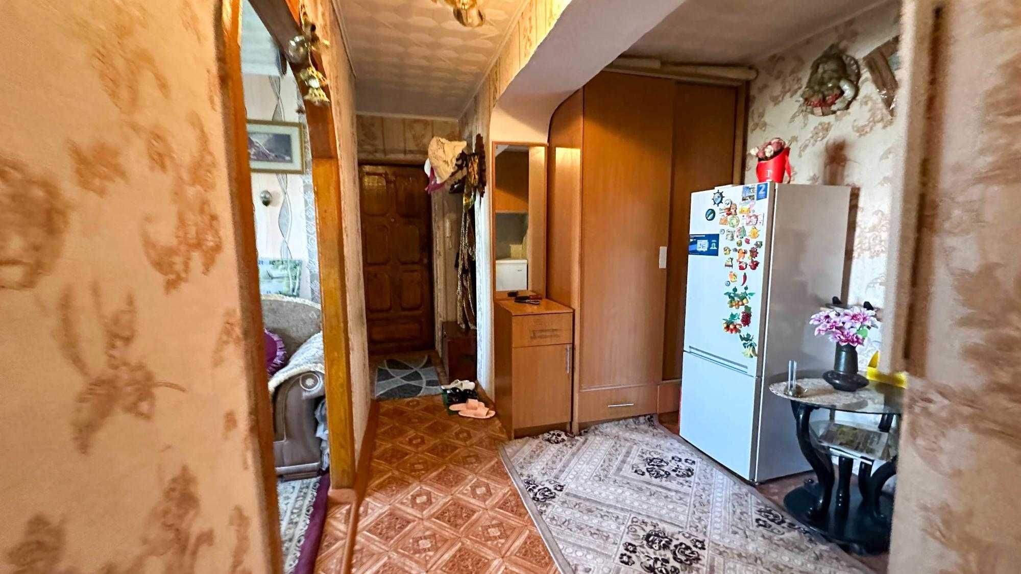 3 ком.кв центр.Рустам Империя