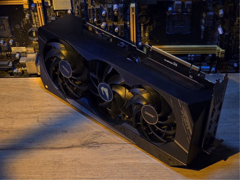 RTX 3080  10GB ideal