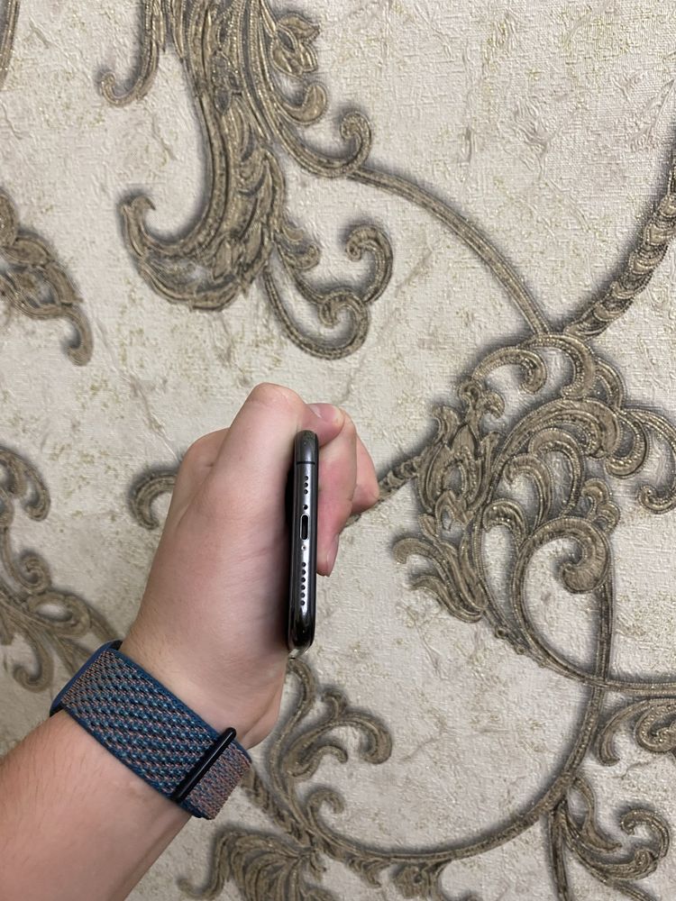 iPhone XS.