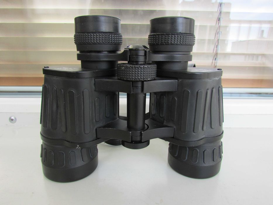 Японски бинокъл Opticron 8х40
