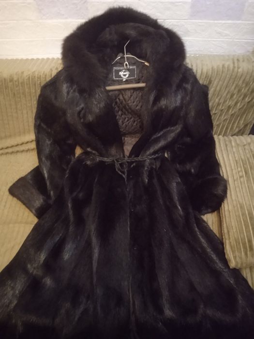 Продам норковую шубу