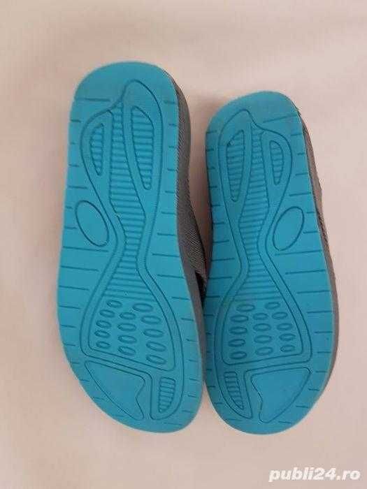 Papuci cu platforma Adam's,marimea 40,interior 26 cm,ca noi