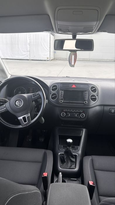 Vând  Golf 6 Plus