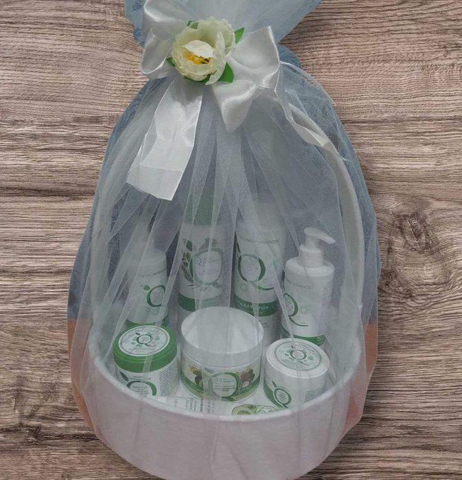 Подарки на праздники.Подарочные наборы.