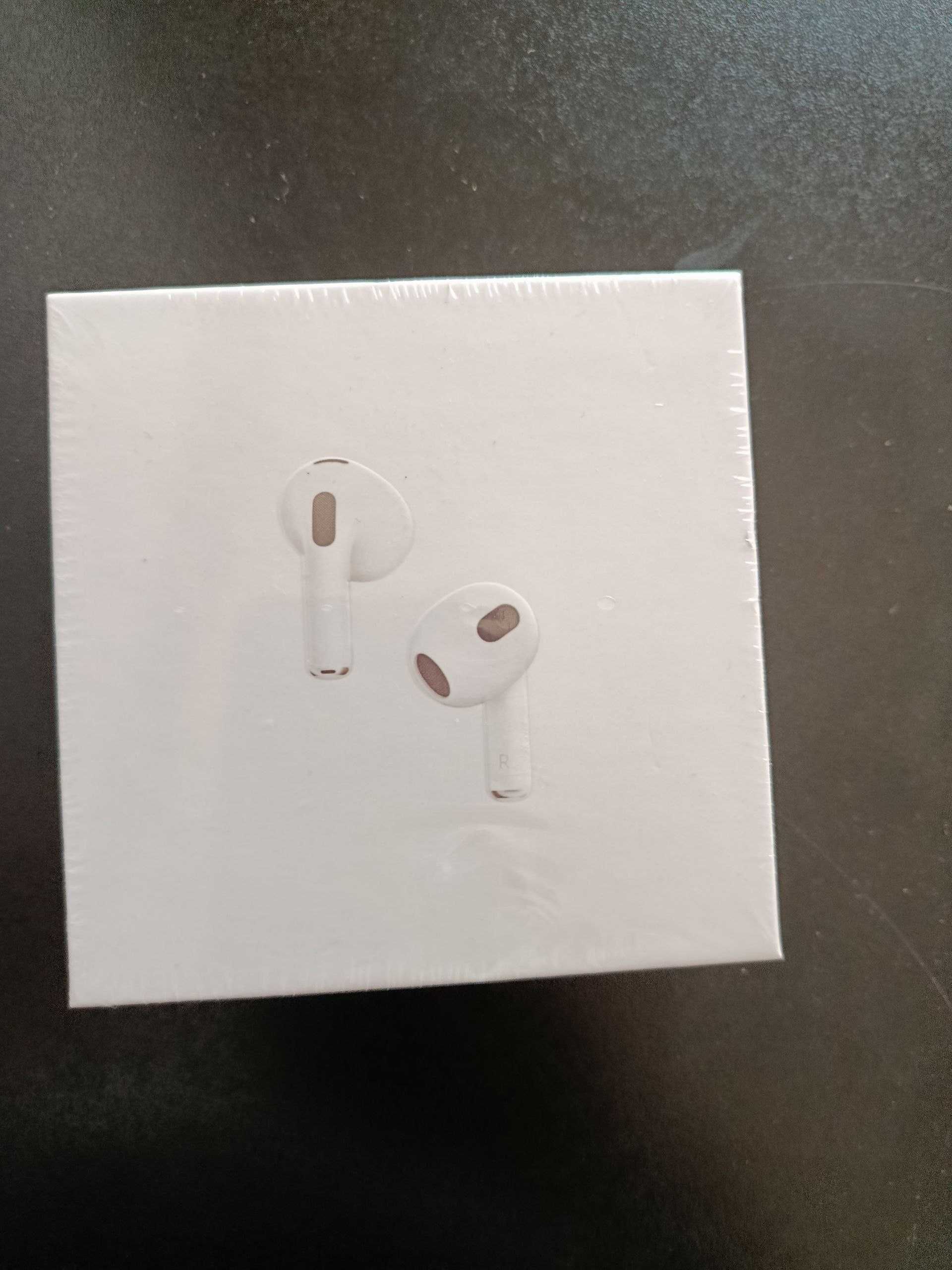 Беспроводные наушники Airpods Pro 2/3