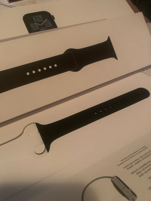 Apple watch SE2 44mm LTE 2023г