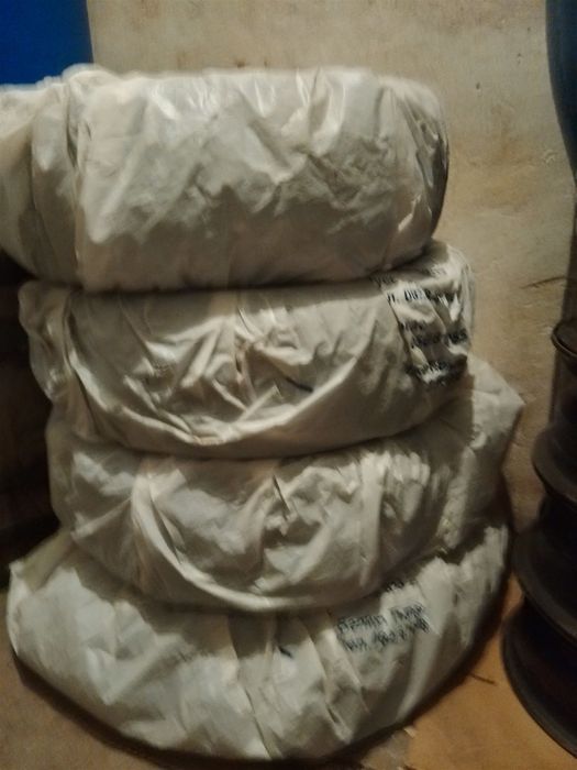 Зимни гуми Hankook - 4 броя