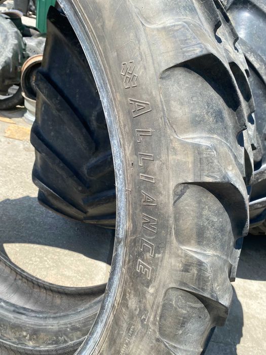 9.5 R44 Alliance -anvelope sh inguste