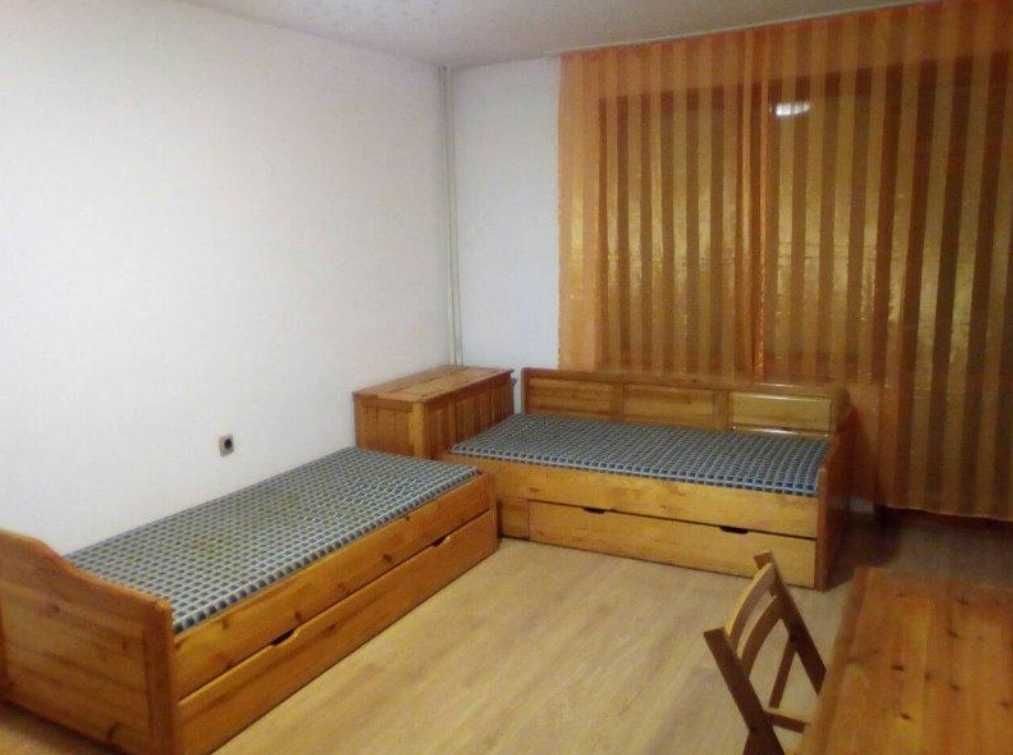 Продава се Тристаен апартамент в Велико Търново, Център - 85 кв.м за 1342 €/кв.м - Снимка #2