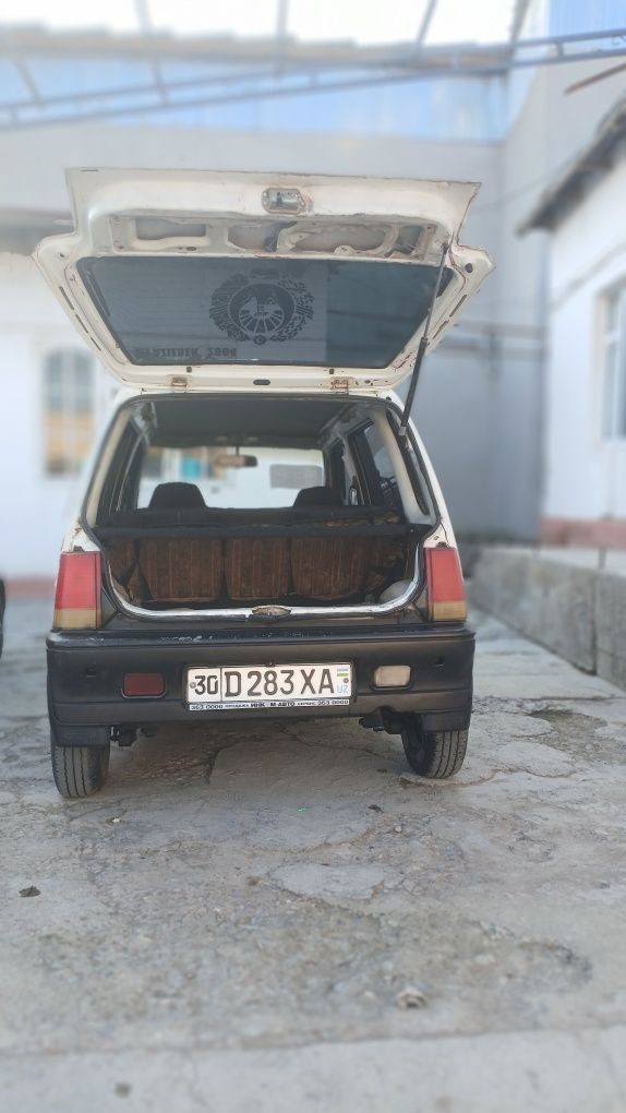 Tico sotiladi 1998 yil Ishtixon