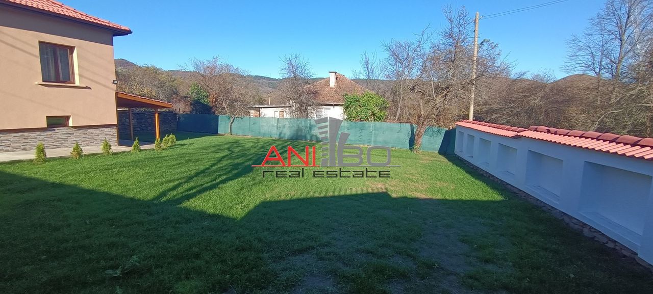 Продава се Къща в с. Радотина, Област София-област - 70 кв.м за 1572 €/кв.м - Снимка #1