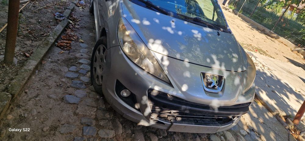 Vând pejo 207 cupe ,fără carte am doar certificatu !