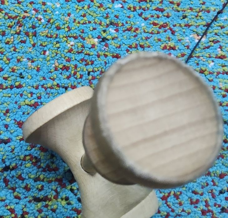 Kendama krom pop roșu