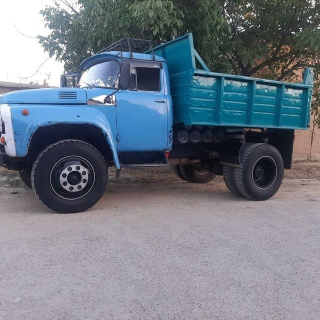 Zil sotiladi 82 yil mator ural ural radyator