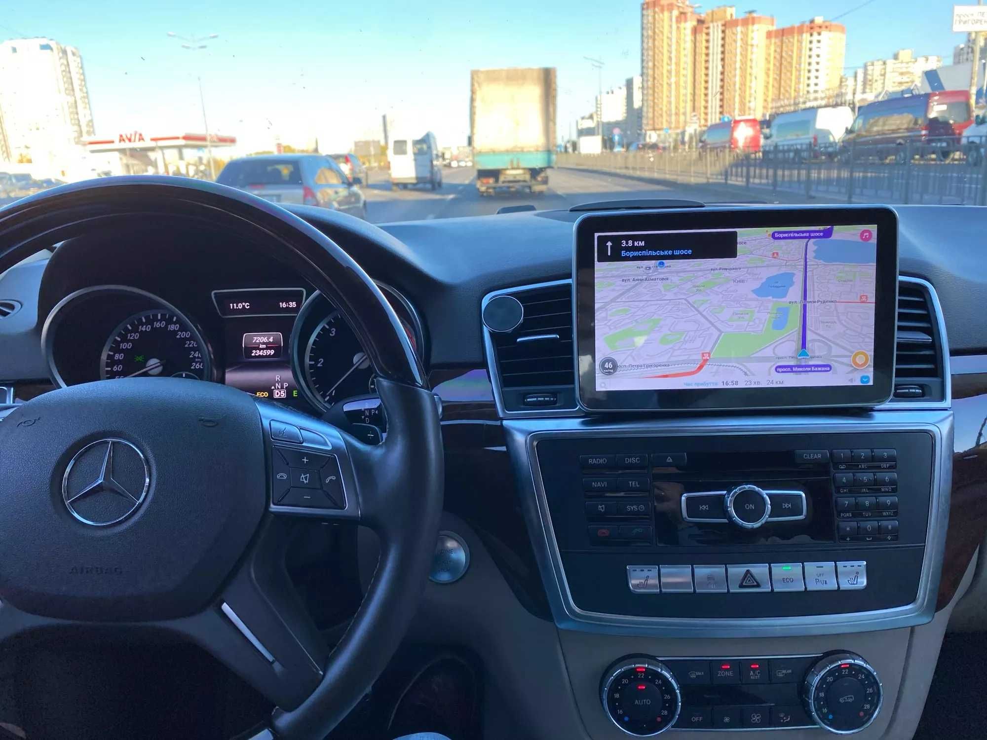 Navigatie Mercedes GLE GLS W166 ( 2015 - 2019 ) Android 4GB ram garan