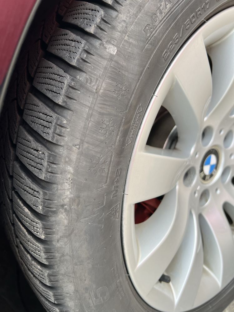 Jante bmw 17 cu cauciucuri dunlop iarna in stare buna style 244