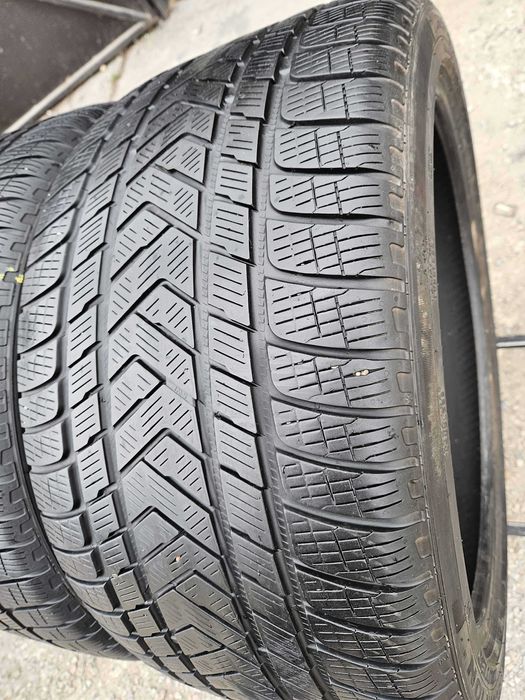 SET 2 Anvelope Iarna 305/35 R21 PIRELLI Scorpion Winter 109V