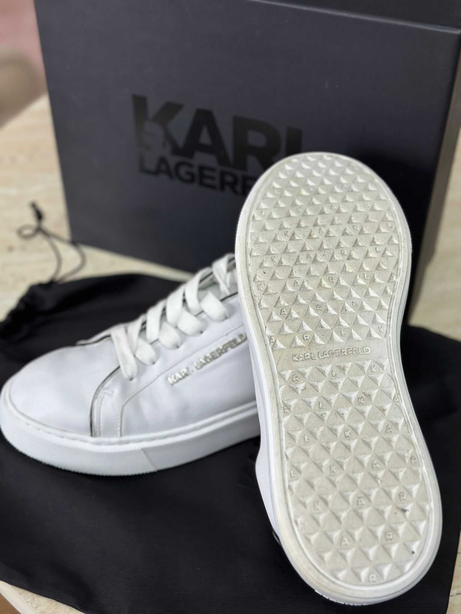 Vand adidasi Karl Lagerfeld