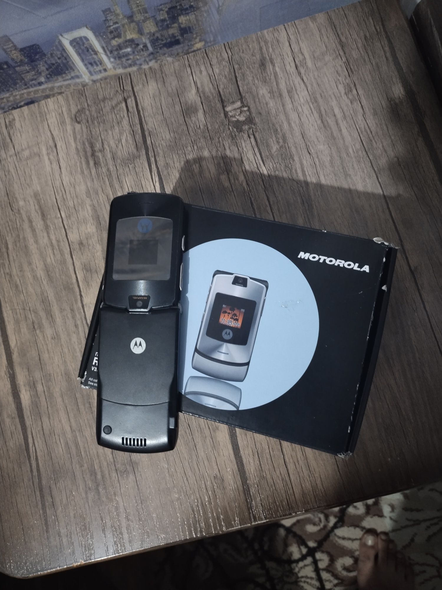 Motorola v3 rezr