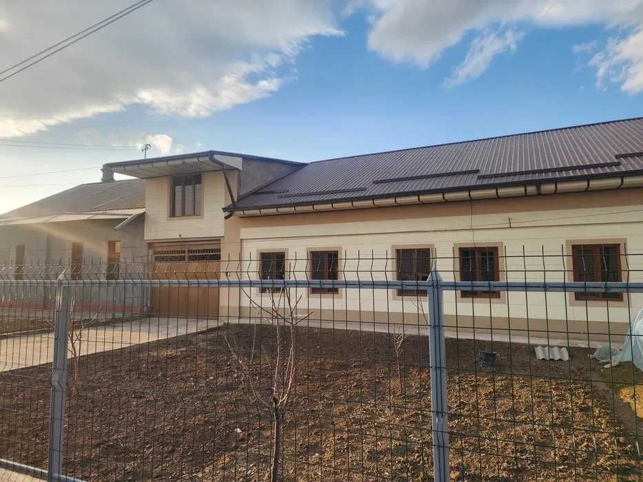 Продаётся Дом. Ориентир Собир Рахимов.