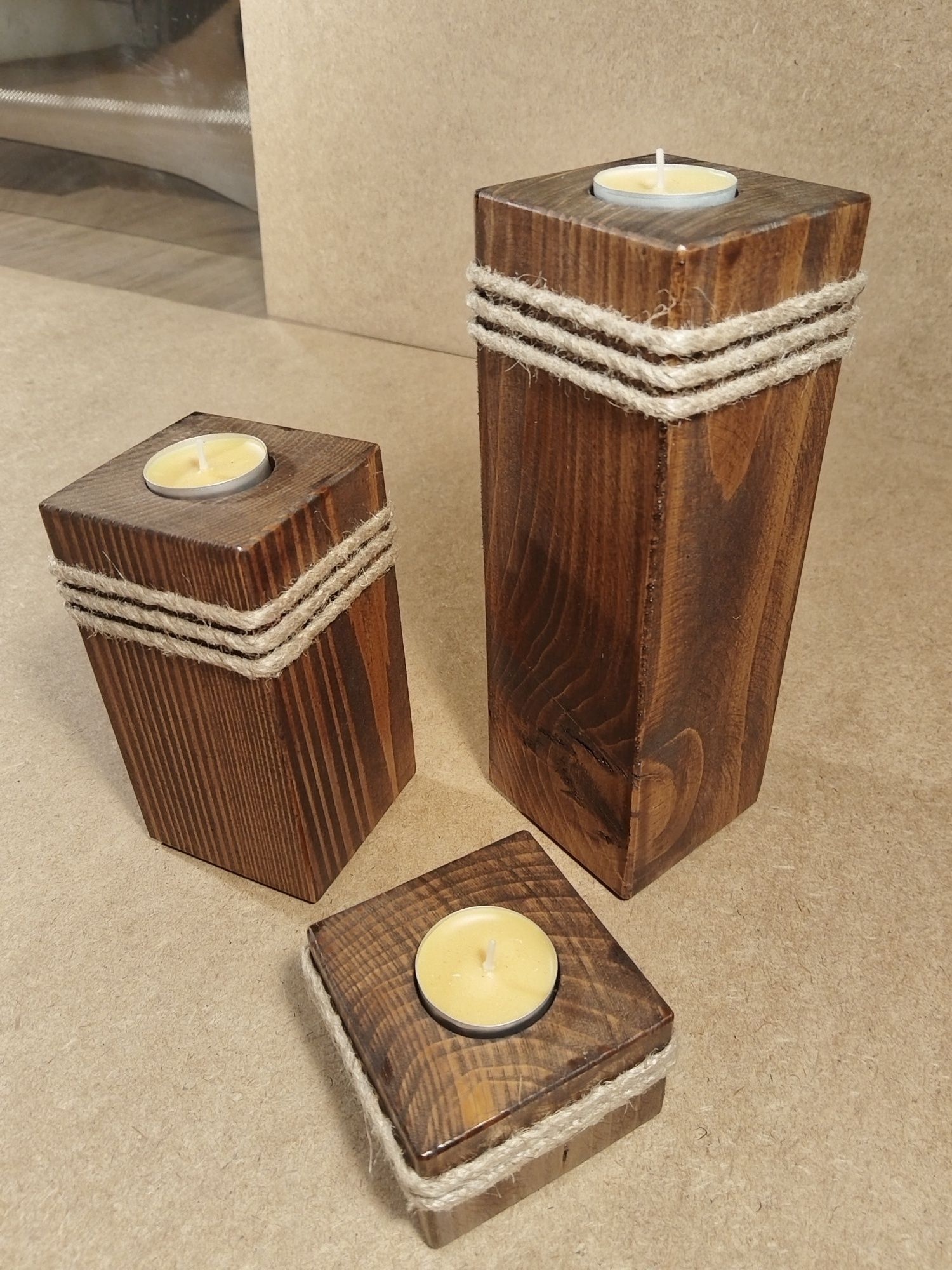 Decoratiune pardoseala lemn masiv