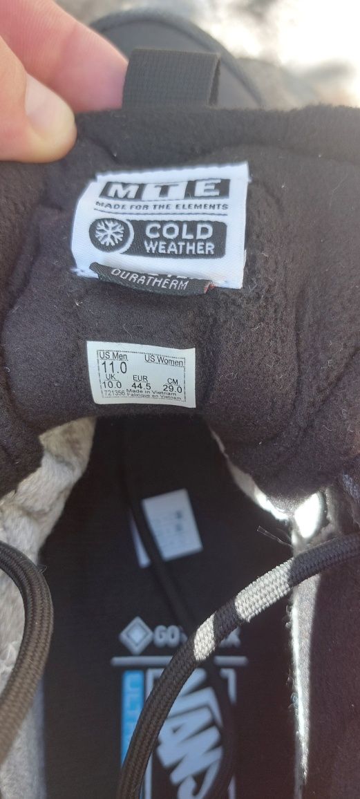 Vans Sk8 Hi Gore Tex MTE
черен (blackout)
