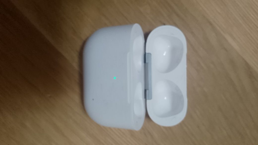 Apple-Airpods 3/Gen 3