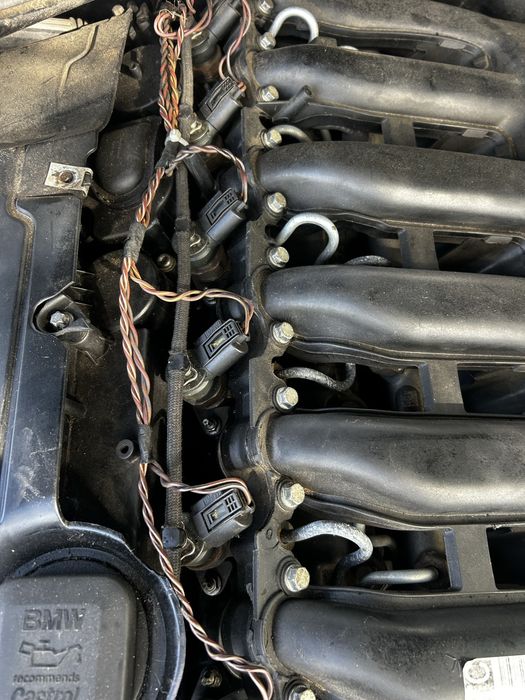 Injectoare BMW E60 525 D 2009