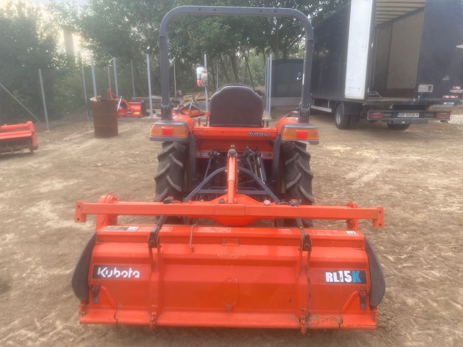 Tractor Kubota model nou