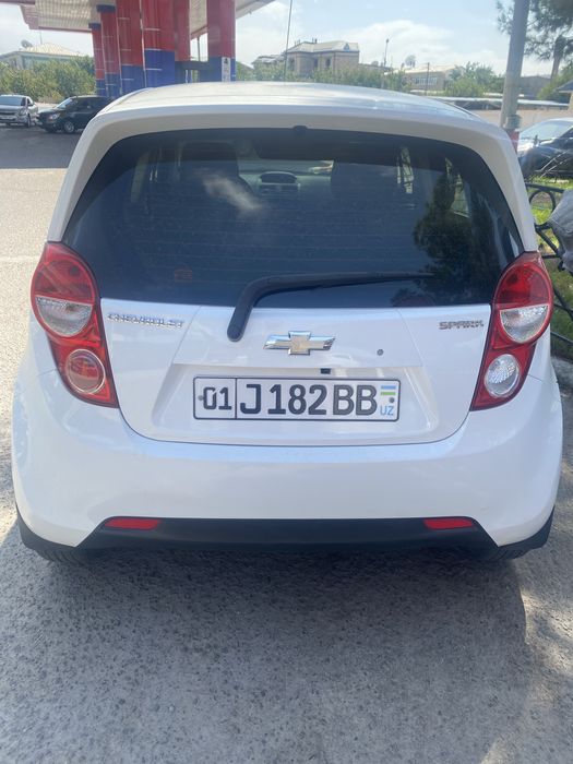 Срочно!! Продаю спарк 2018-год хорошая состояния