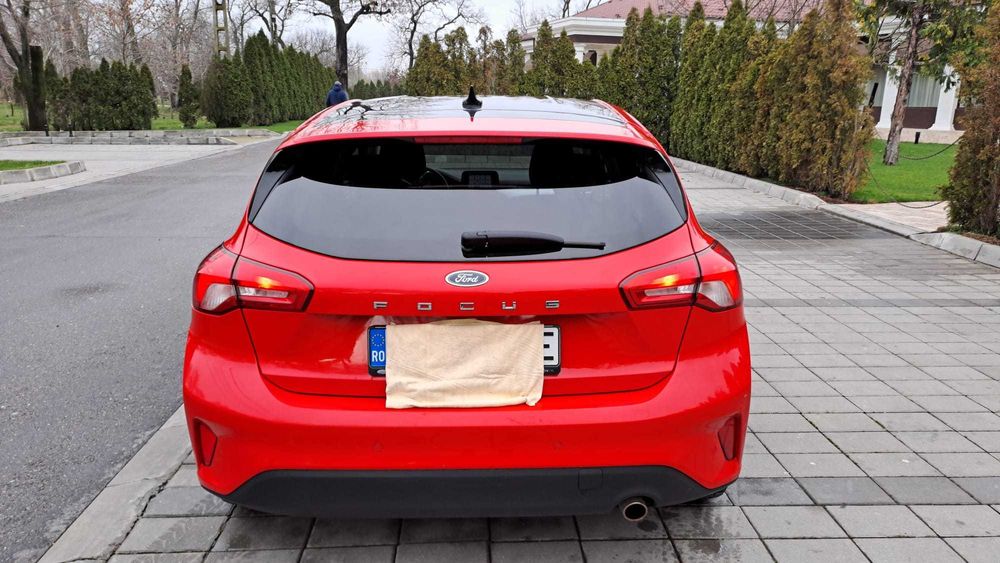 Vand Ford Focus 2019 -  pret 7.7.0.0 E