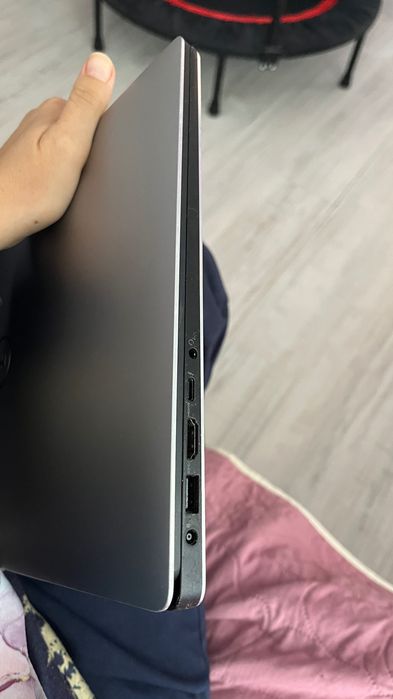 Лаптоп Dell Precision 5510 с Touch - 15.6",i7,16 GB RAM DDR4/512GB SSD